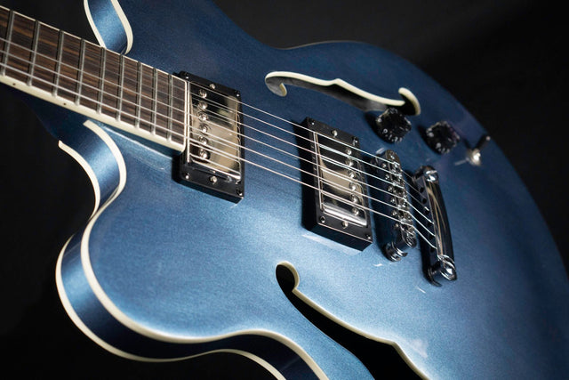 Höfner Verythin UK Exclusive Semi Acoustic Guitar (Pearl Blue) - Semi-Hollow - Höfner